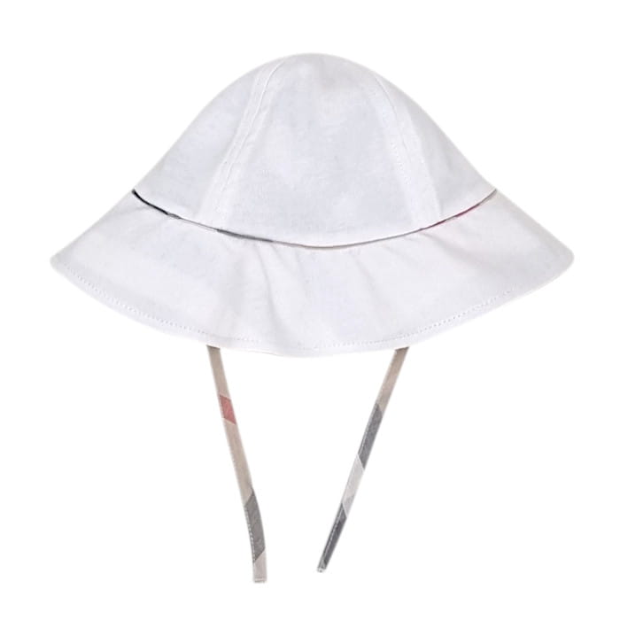 Chapeau blanc, marque Burberry, 1-3 mois, vue de dos, accessoire luxe de seconde main en état impeccable