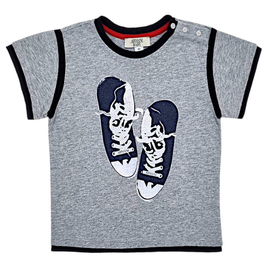 T-shirt bébé garçon gris/marine motif baskets, taille 18 mois, marque Armani - seconde main luxe