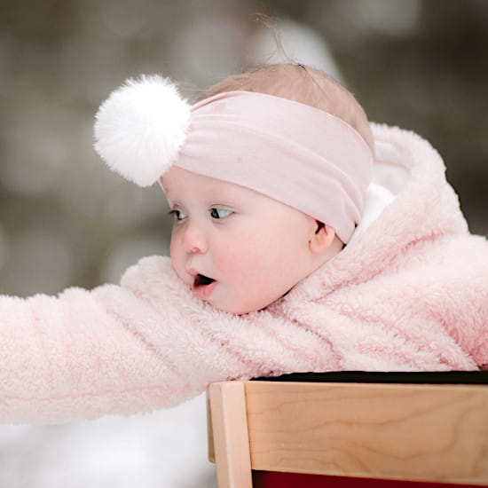 Manteau bébé fille imitation fourrure rose, seconde main, pour les sorties en hiver