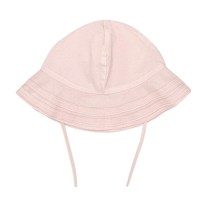 Chapeau bébé rose saumon logo brodé Chloé, vue de dos, fille 9 mois