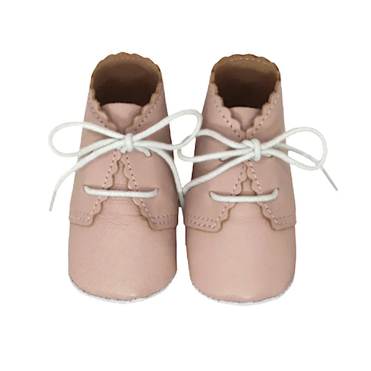 Chaussons bébé fille rose à lacets, taille 1-3 mois, marque Tartine et Chocolat - seconde main haut de gamme