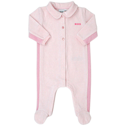 Pyjama bébé fille Boss Kidswear, rose en velours, taille 6 mois, seconde main haut de gamme, vue de face