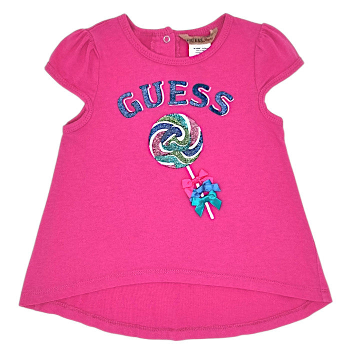 T-shirt bébé fille Guess Baby, rose motif sucette, taille 24 mois, seconde main premium, vue de face