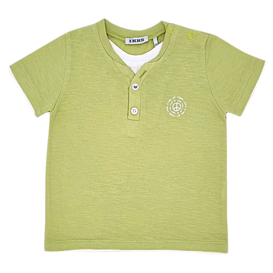 T-shirt vert effet superposition, marque IKKS, bébé garçon 12 mois, vue de face, mode seconde main en état impeccable